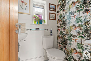 Photo 6- click for photo gallery
